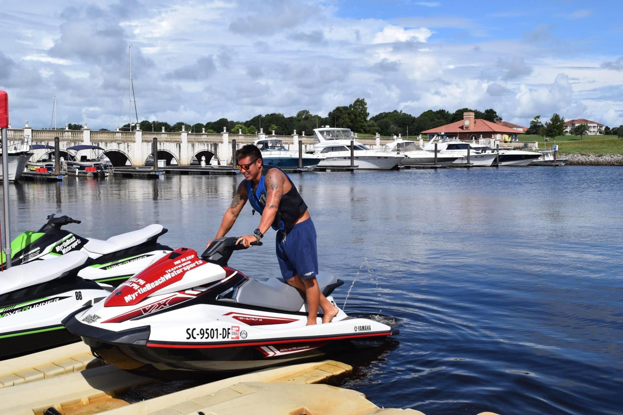 1 Hour Jet Ski Rental On The Ocean